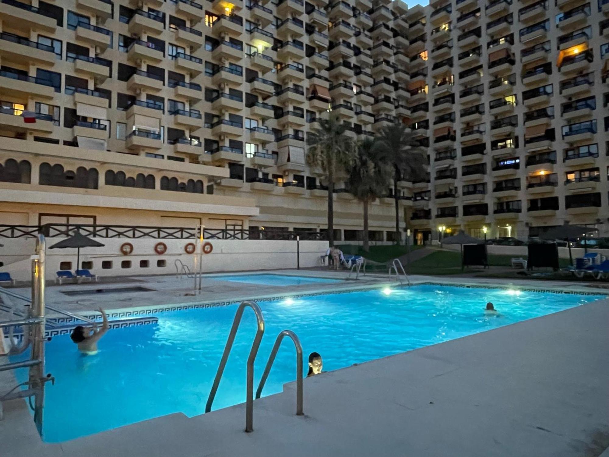 Ferienwohnung Aloha Playa Vistas Al Mar Benalmádena Exterior foto