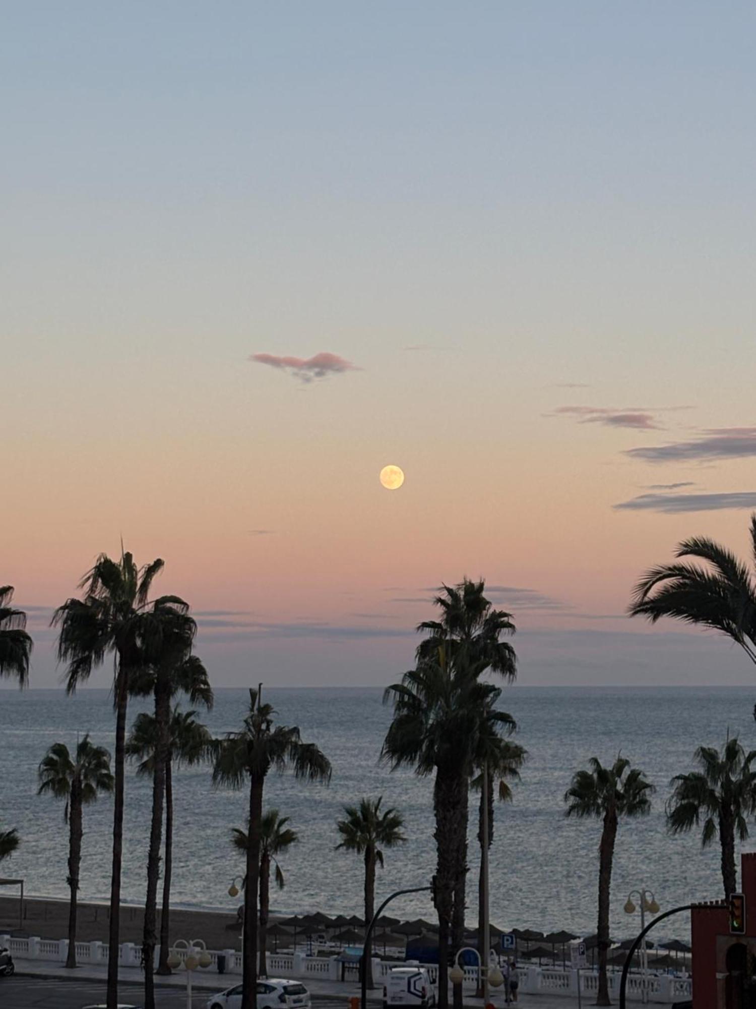 Ferienwohnung Aloha Playa Vistas Al Mar Benalmádena Exterior foto